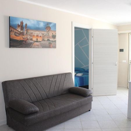 Iccara Casa Vacanze Carini Kültér fotó